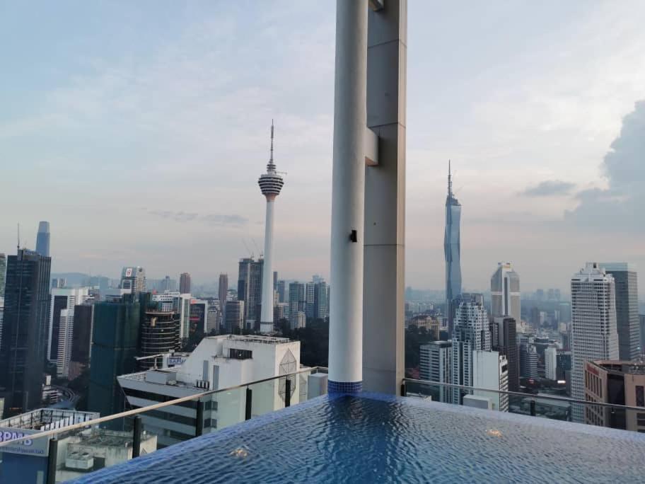 The Luxe, Klcc By Ch Homes 쿠알라룸푸르 외부 사진